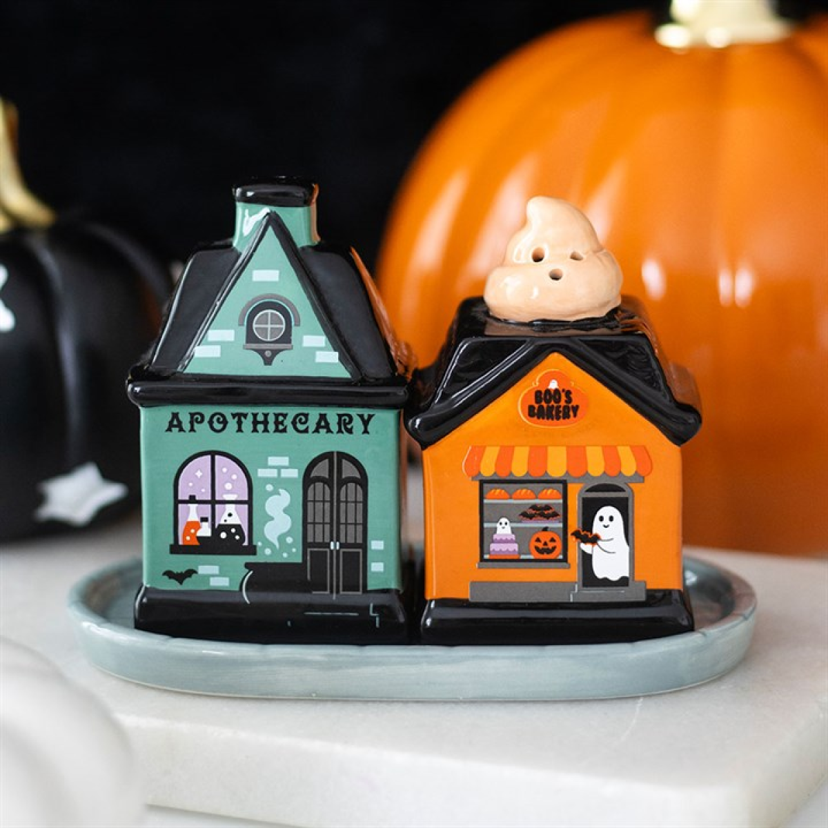 Spooky Street Salt and Pepper Shakers – Lola's gift shop <3