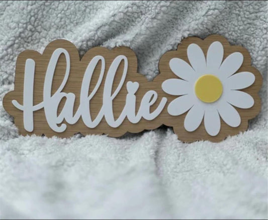 Personalised Daisy name plaque - Lola’s gift shop <3Personalised Daisy name plaqueLola’s gift shop <3