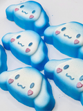 Cinnaroll Bath Bomb