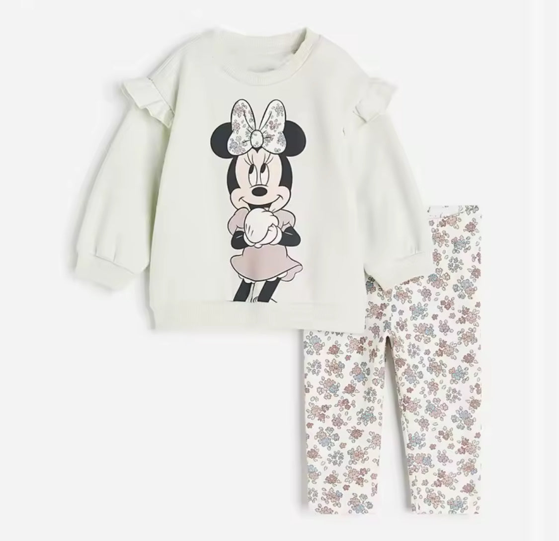 Floral M set