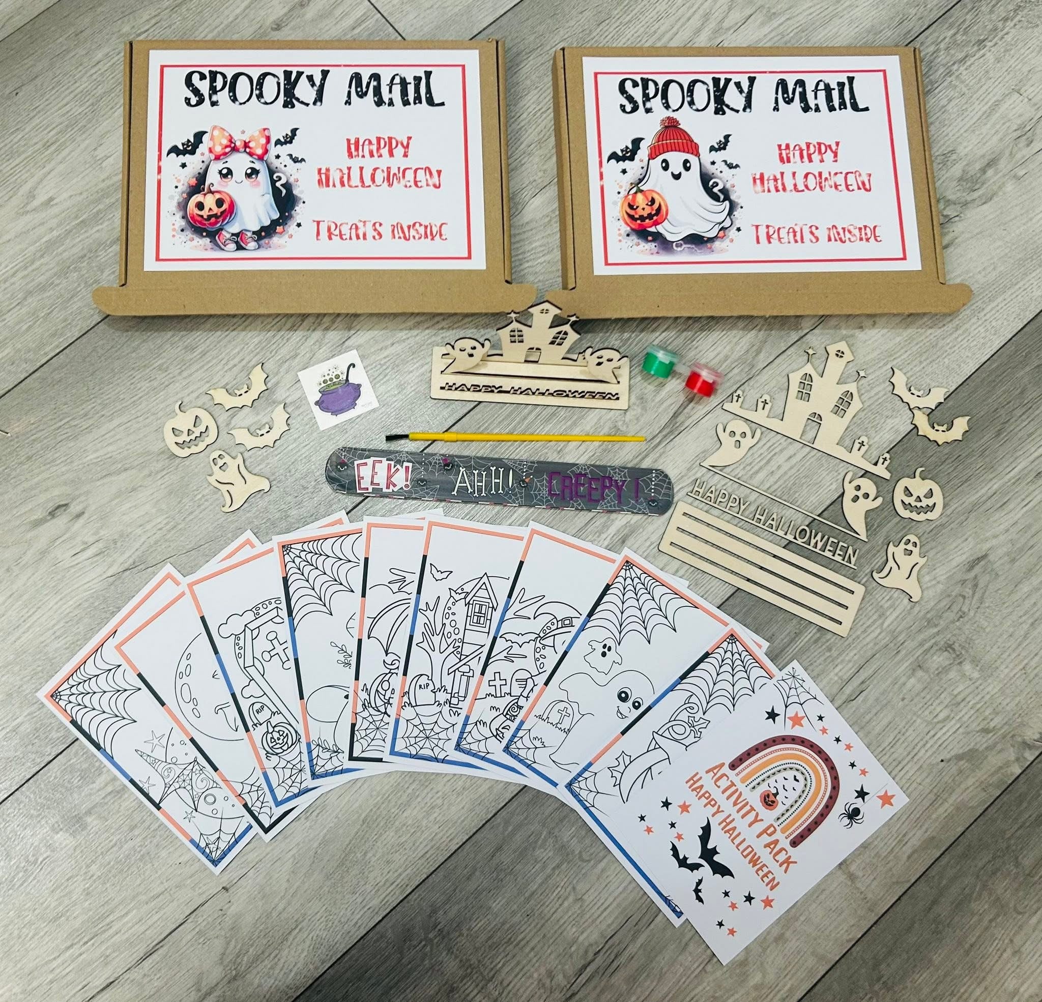 Spooky mail gift box