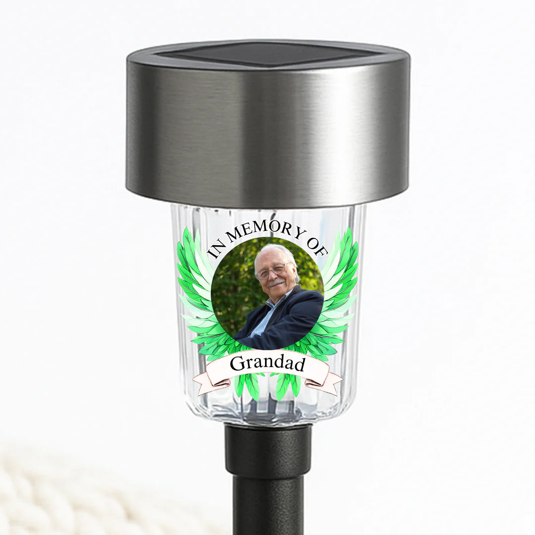Photo wings solar light