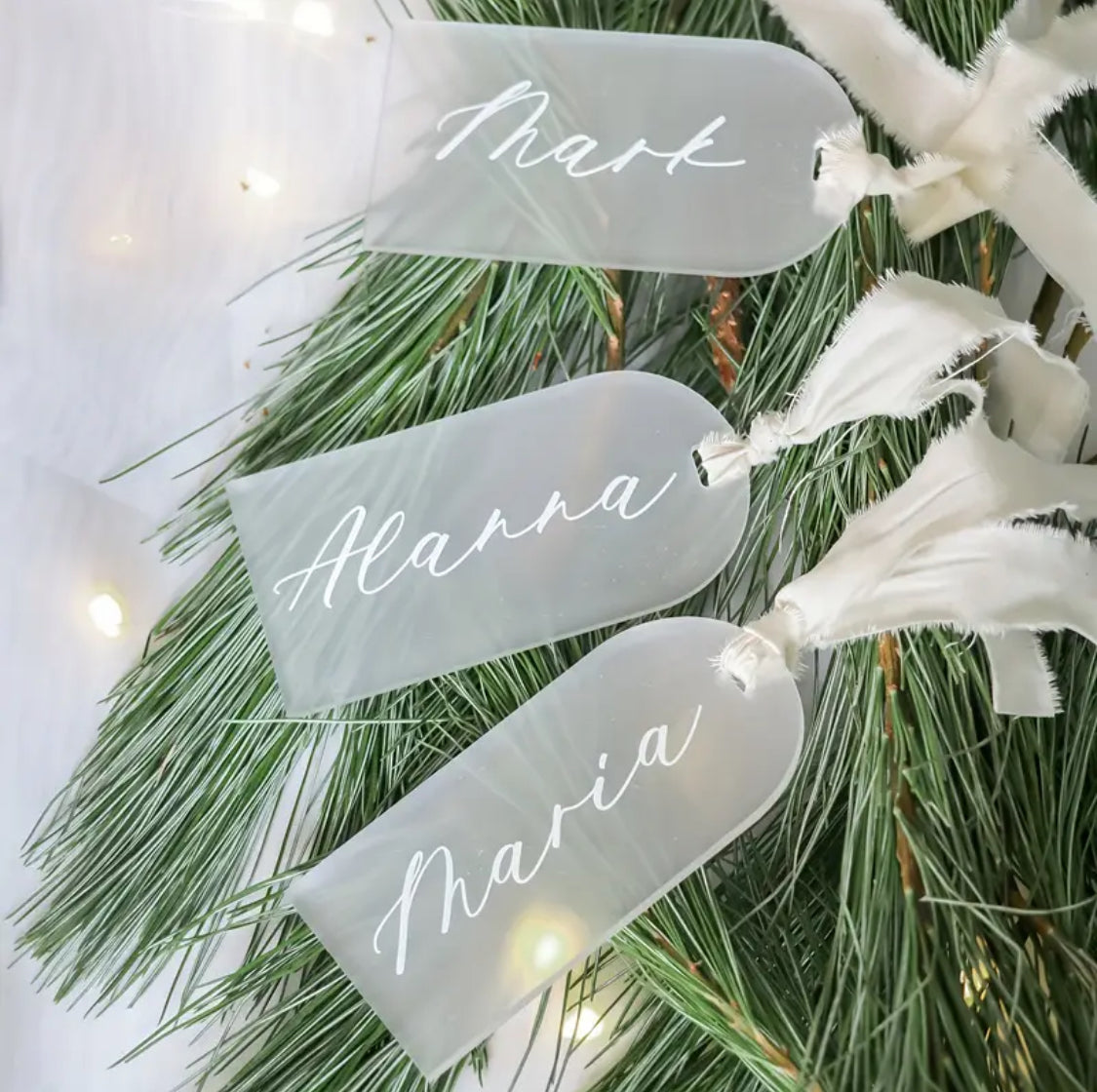 Personalised Frosted Gift Tag / Name Place – With or Without Ribbon