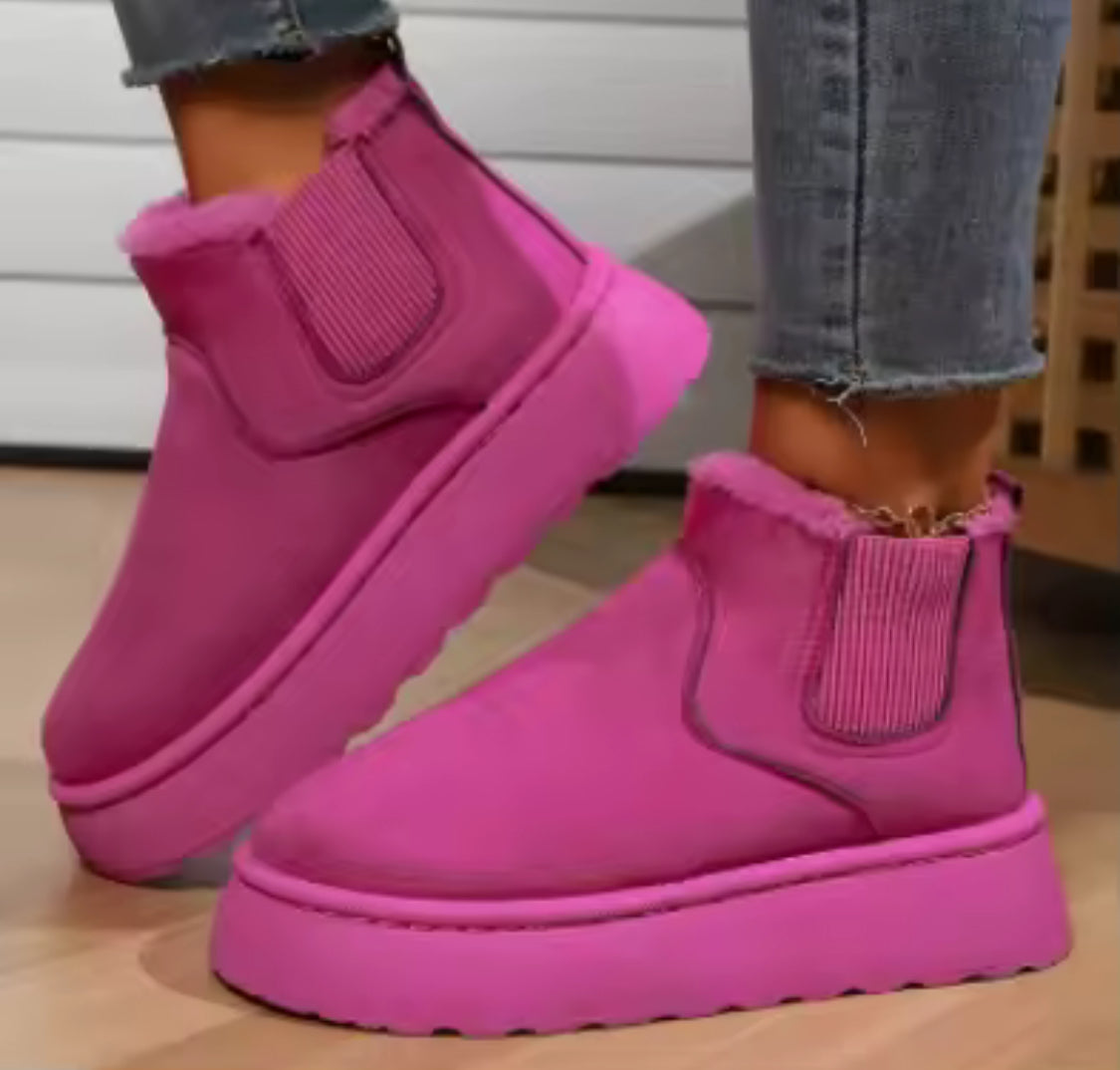 Chelsea ankle fur lined boots