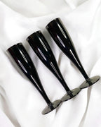 Personalised champagne flutes (plastic)
