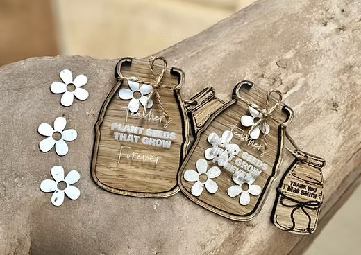Engraved Oak and Acrylic Jar with Seeded paper
