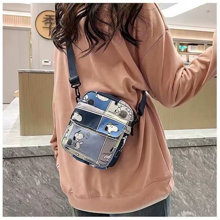 Dog snoop shoulder bag