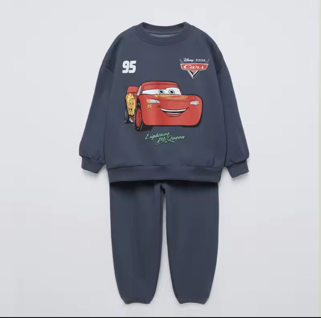 Lightening car tracksuits