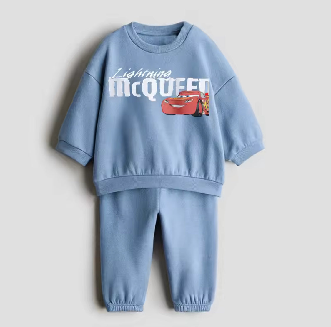 Lightening car tracksuits