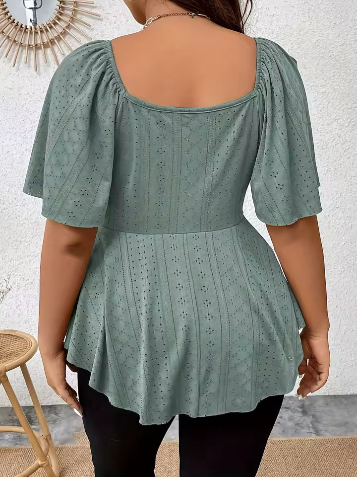 Plus size women’s flare top
