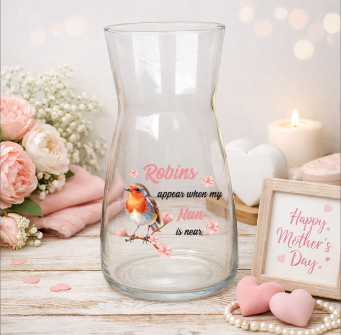 Robins appear personalised vase