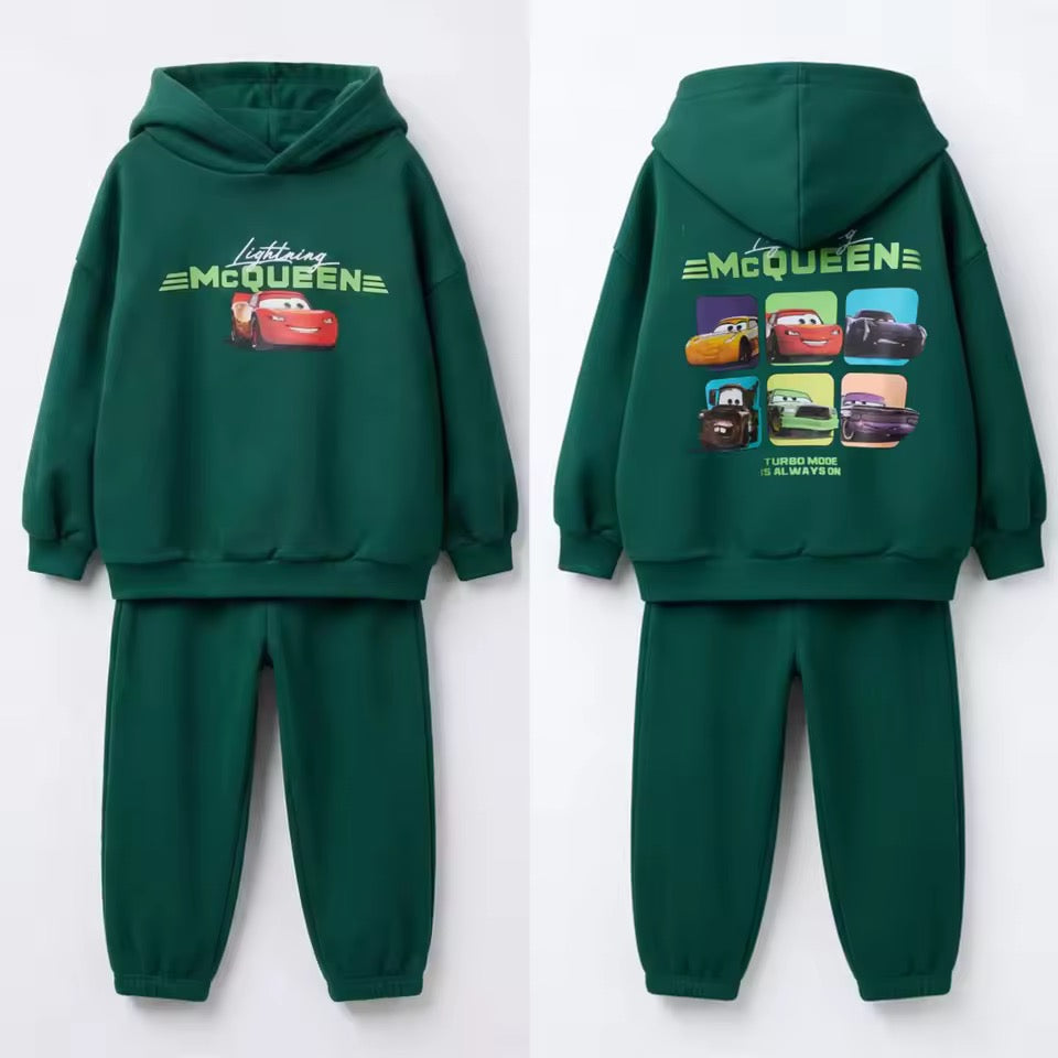 Green cars tracksuit