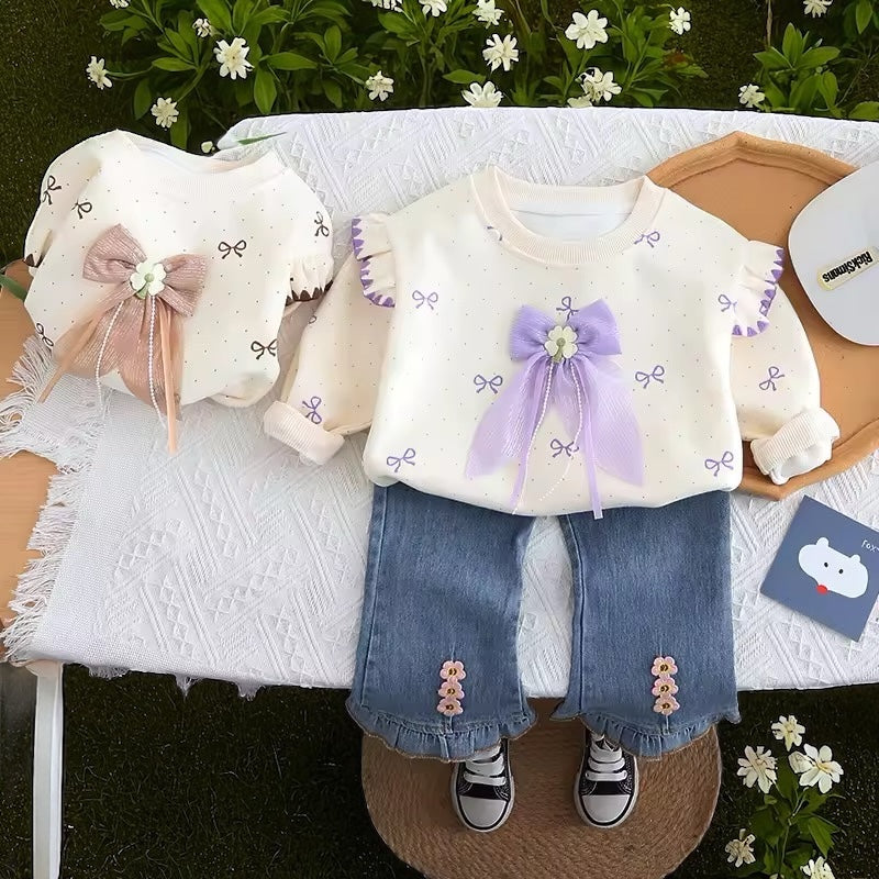 Bow sweatshirt and jeans set