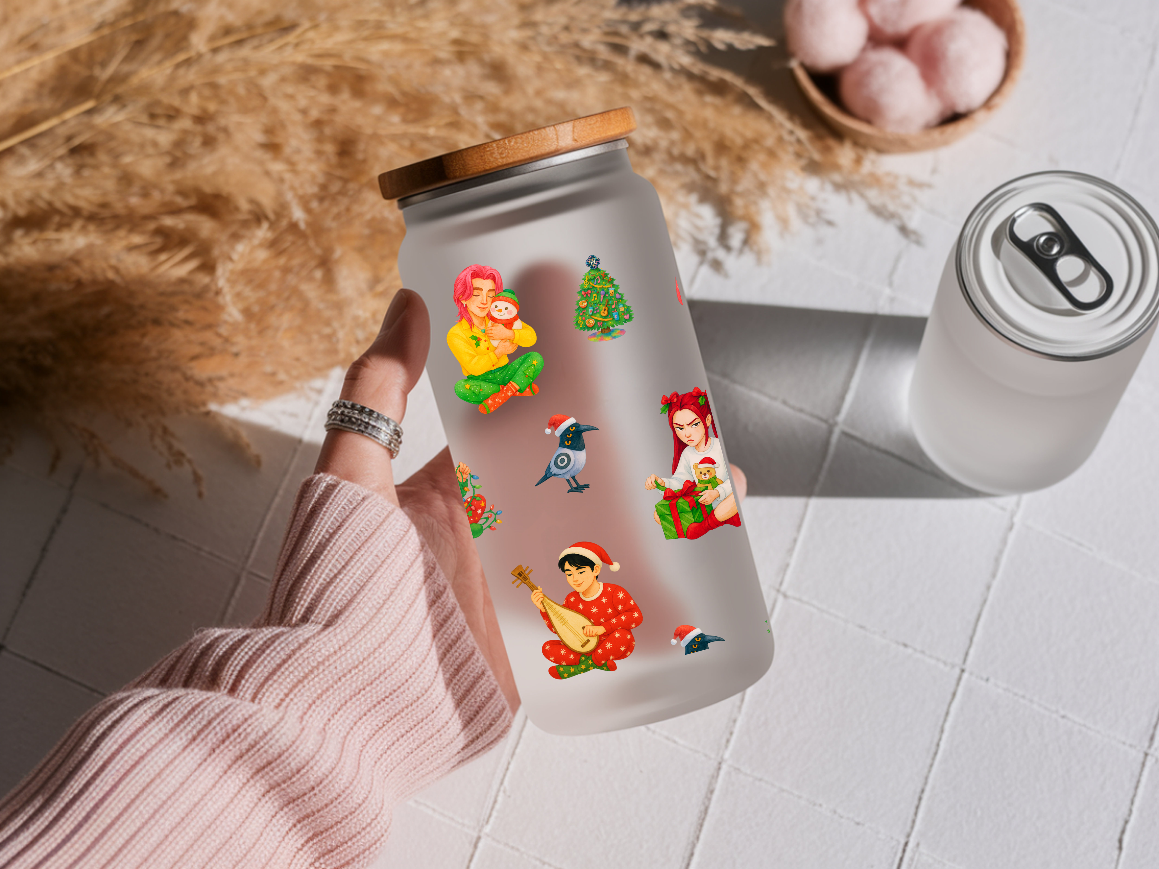 Hunters/demons Christmas 16oz Libby glass can