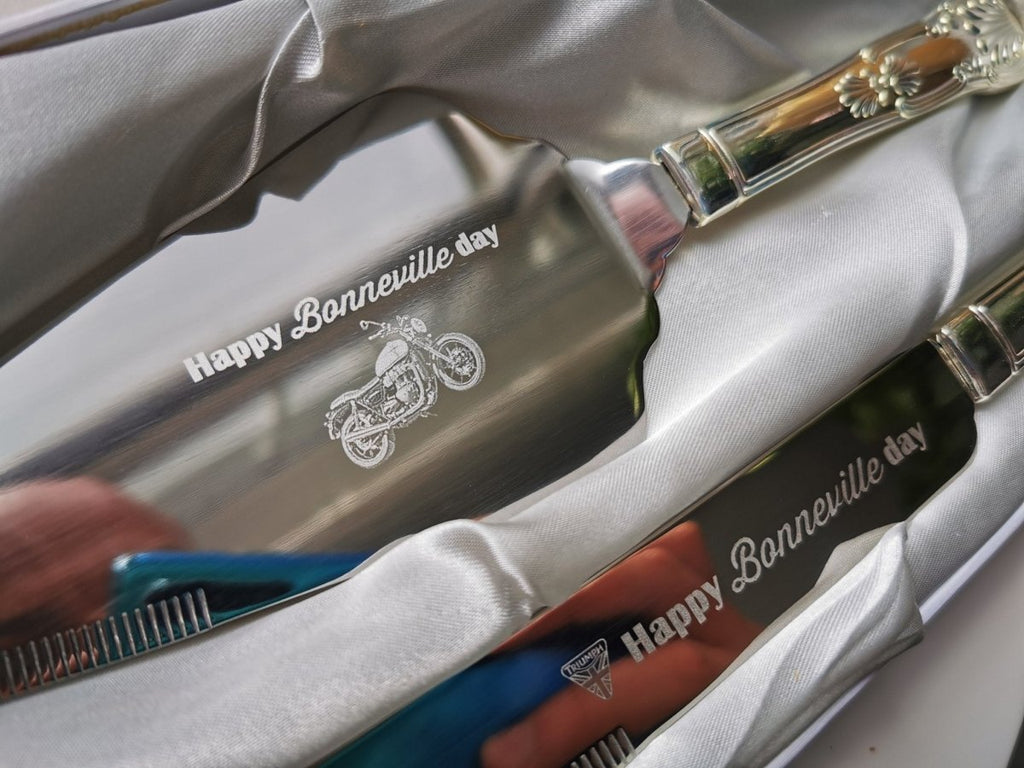 Engraved Cake Knife Set – Personalised Wedding Cake Server | Stainless Steel Mirror Polished